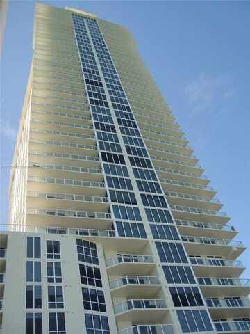 16699 Collins Ave, Sunny Isles Beach, FL 33160