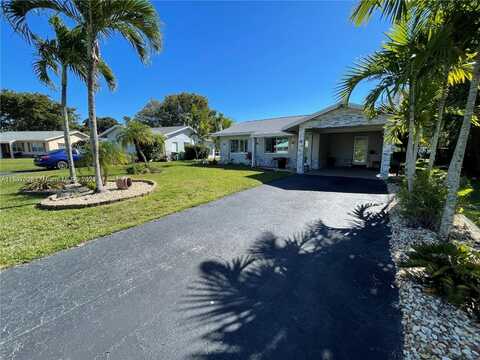 8112 NW 101st Ave, Tamarac, FL 33321