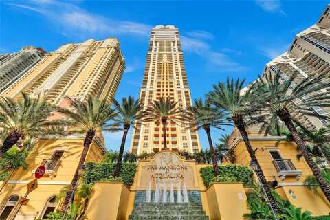 17749 Collins Ave, Sunny Isles Beach, FL 33160