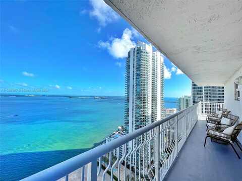 1200 Brickell Bay Dr, Miami, FL 33131