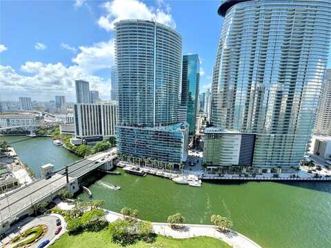 475 Brickell Ave, Miami, FL 33131