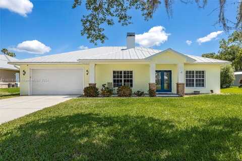 1724 Caloosa Estates Ct, Labelle, FL 33935