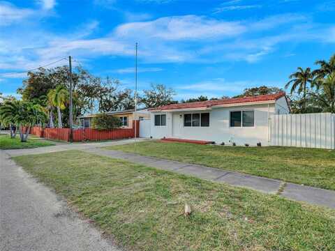 2725 Scott St, Hollywood, FL 33020