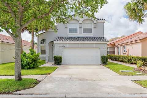 15674 NW 12th Mnr, Pembroke Pines, FL 33028