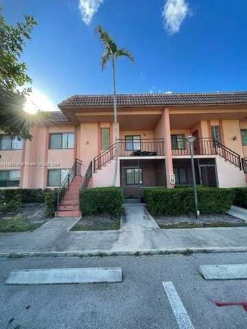 215 Lakeview Dr, Weston, FL 33326