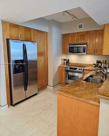 1755 E Hallandale Beach Blvd, Hallandale Beach, FL 33009