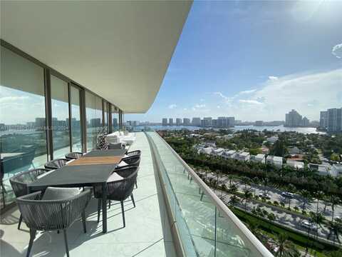 18975 Collins Ave, Sunny Isles Beach, FL 33160