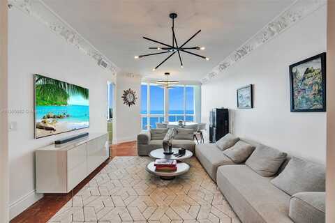 18201 Collins Ave, Sunny Isles Beach, FL 33160