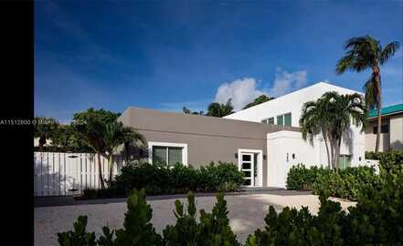 340 Ridgewood Rd, Key Biscayne, FL 33149