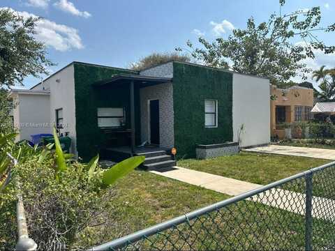 836 NW 47th St, Miami, FL 33127