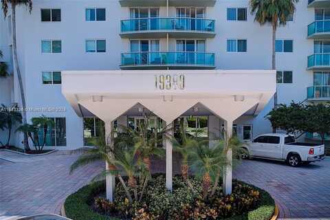 19380 Collins Ave, Sunny Isles Beach, FL 33160