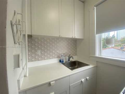 642 Michigan Ave, Miami Beach, FL 33139