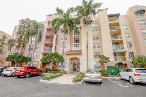 19601 E Country Club Dr, Aventura, FL 33180