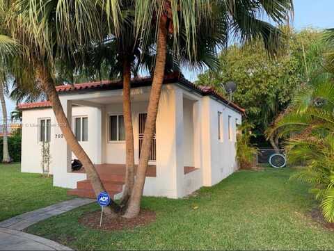 702 Boabadilla St, Coral Gables, FL 33134