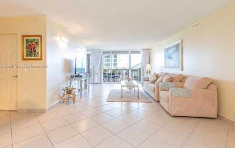 16711 Collins Ave, Sunny Isles Beach, FL 33160