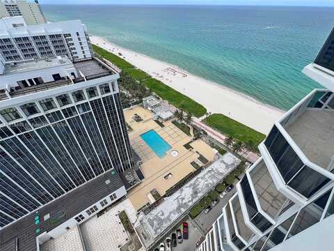 4779 Collins Ave, Miami Beach, FL 33140