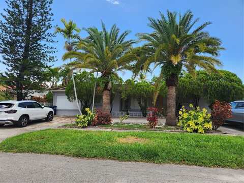 1109 NE 4th Ct, Hallandale Beach, FL 33009