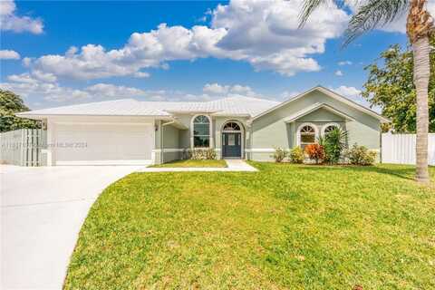 662 SW Woodside, Palm City, FL 34990