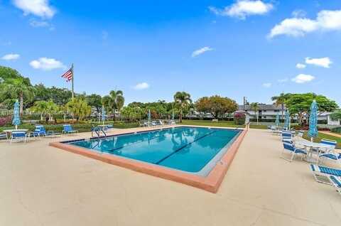 5 Westwood Ave, Tequesta, FL 33469