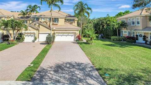 4687 Cadiz Cir, Palm Beach Gardens, FL 33418