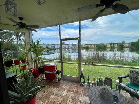 5900 NW 17th Pl, Sunrise, FL 33313