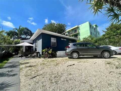 1512 SW 2nd St, Miami, FL 33135