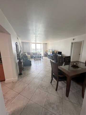 undefined, Sunny Isles Beach, FL 33160