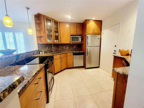 6301 N Falls Cir Dr, Lauderhill, FL 33319