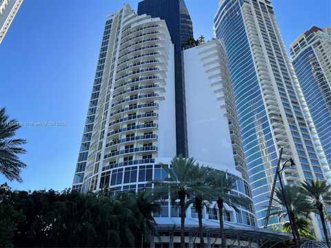 18001 Collins Ave, Sunny Isles Beach, FL 33160