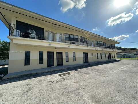 2987 NW 46th St, Miami, FL 33142