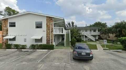 514 S C St, Lake Worth, FL 33460