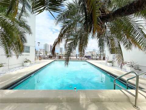 462 Golden Isles Dr, Hallandale Beach, FL 33009