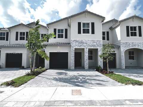 1020 SE 26th Ter, Homestead, FL 33035