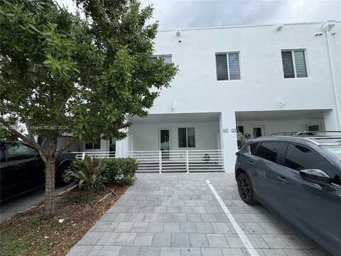 10229 NW 64th Ter, Doral, FL 33178