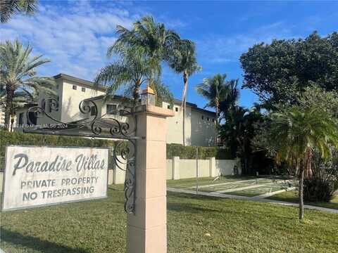 501 Blue Heron Dr, Hallandale Beach, FL 33009