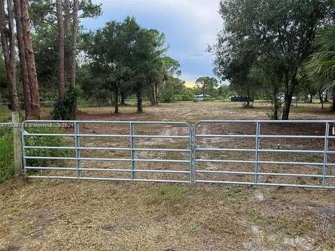 4320 Hendry Isles Blvd, Clewiston, FL 33440