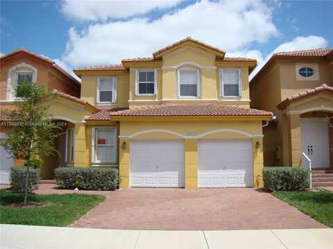 8651 NW 111th Ct, Doral, FL 33178