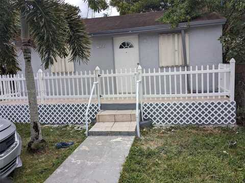 722 SW 7th St, Homestead, FL 33030