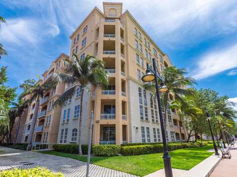 3001 NE 185th St, Aventura, FL 33180