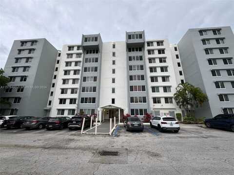 9001 SW 77th Ave, Miami, FL 33156