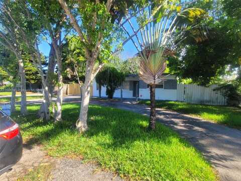 5731 Arthur St, Hollywood, FL 33021