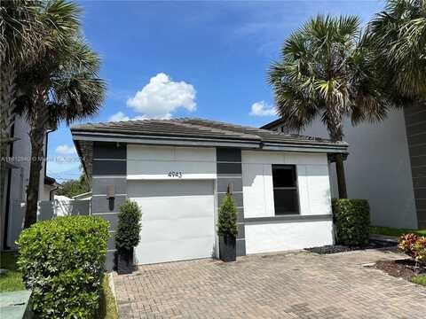 4943 Whispering Way, Dania Beach, FL 33312