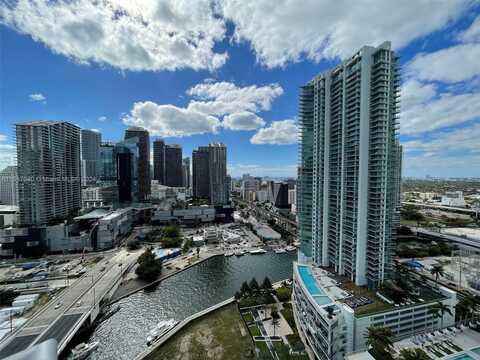 350 S Miami Ave, Miami, FL 33130