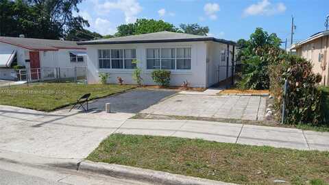 1658 W 10th St, Riviera Beach, FL 33404