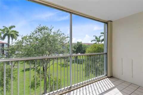 1300 SW 130th Ave, Pembroke Pines, FL 33027