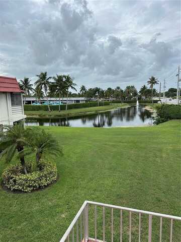 25 Saxony A, Delray Beach, FL 33446