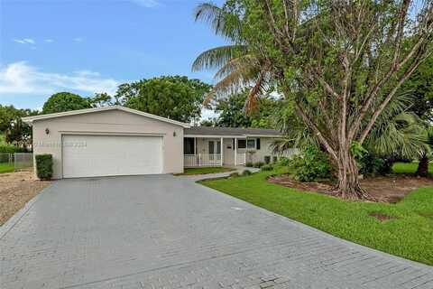 8890 SW 155th Ter, Palmetto Bay, FL 33157