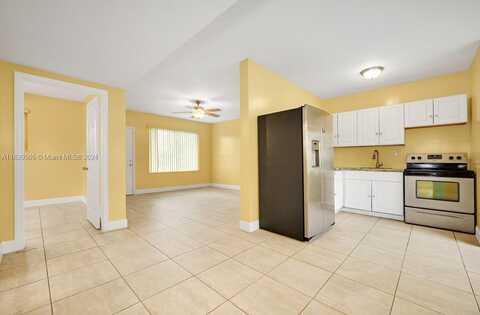 14 NW 169th St, North Miami Beach, FL 33169