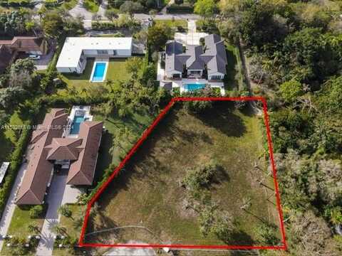 9330 SW 118th Ter, Miami, FL 33176