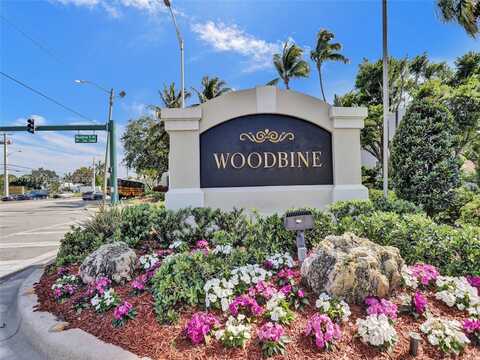 1020 Via Jardin, Riviera Beach, FL 33418